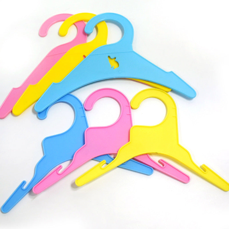 Special Plastic Rack For Pet Clothes Hanger Size For Cats And Dogs